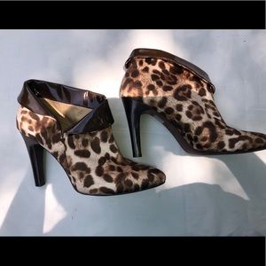 10 Medium Leopard Print 4” High Heels